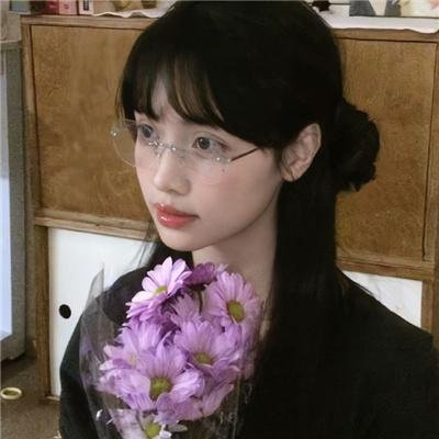 砍柴姑娘
